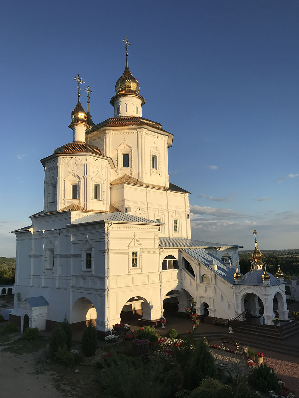 Собор Різдва Богородиці. Вид із Північного Заходу. 2018